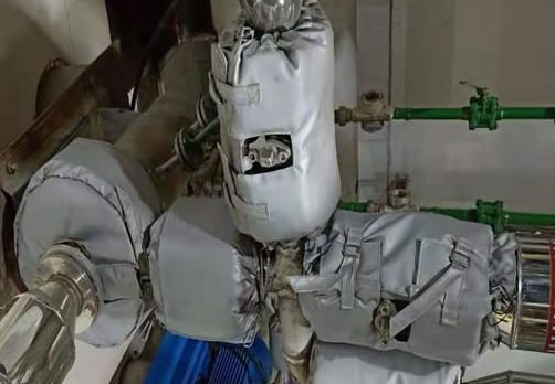 高溫管道<a href=http://www.cprl.com.cn/e/tags/?tagname=%E4%BF%9D%E6%B8%A9%E9%9A%94%E7%83%AD target=_blank class=infotextkey>保溫隔熱</a>衣